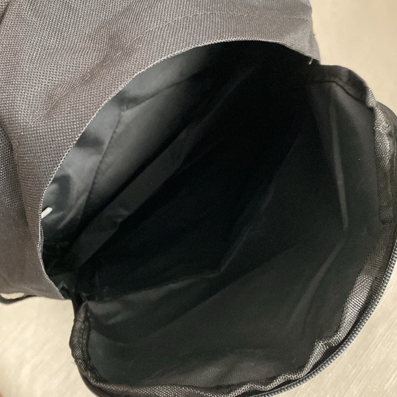 boohoo MAN Nylon Backpack - Picture 8 of 9